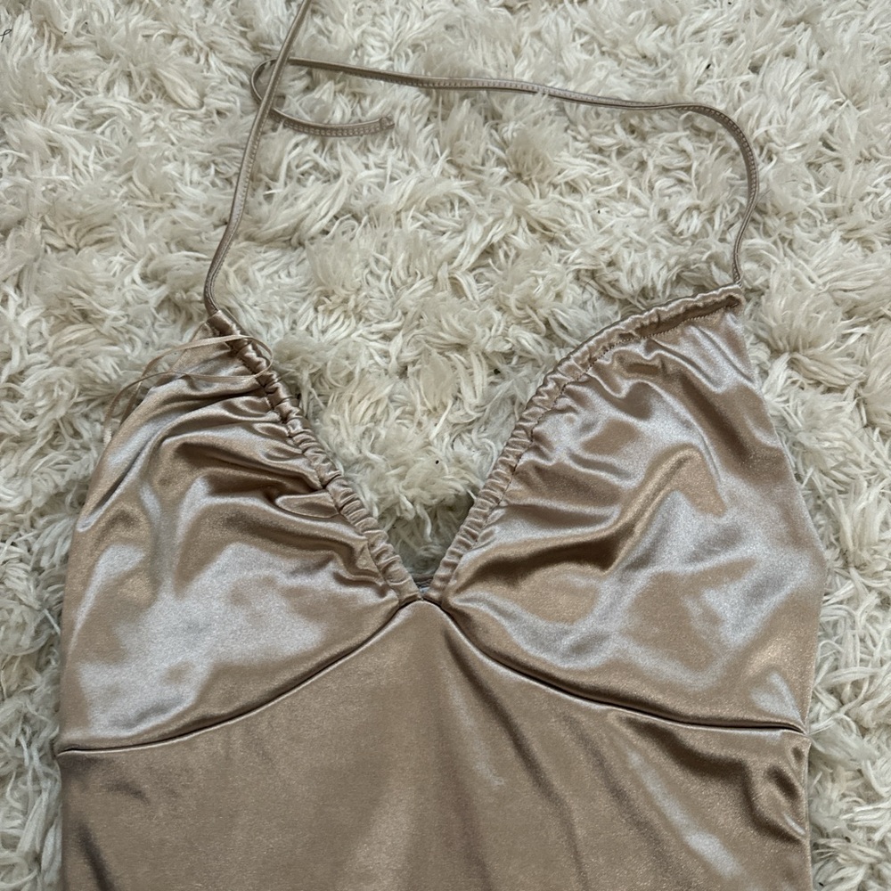 Garage dress